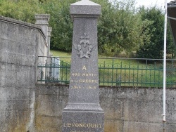 Photo paysage et monuments, Levoncourt - le monument aux morts