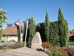 Photo paysage et monuments, Meyenheim - le monument aux morts