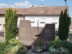 Photo paysage et monuments, Michelbach-le-Haut - le monument aux morts