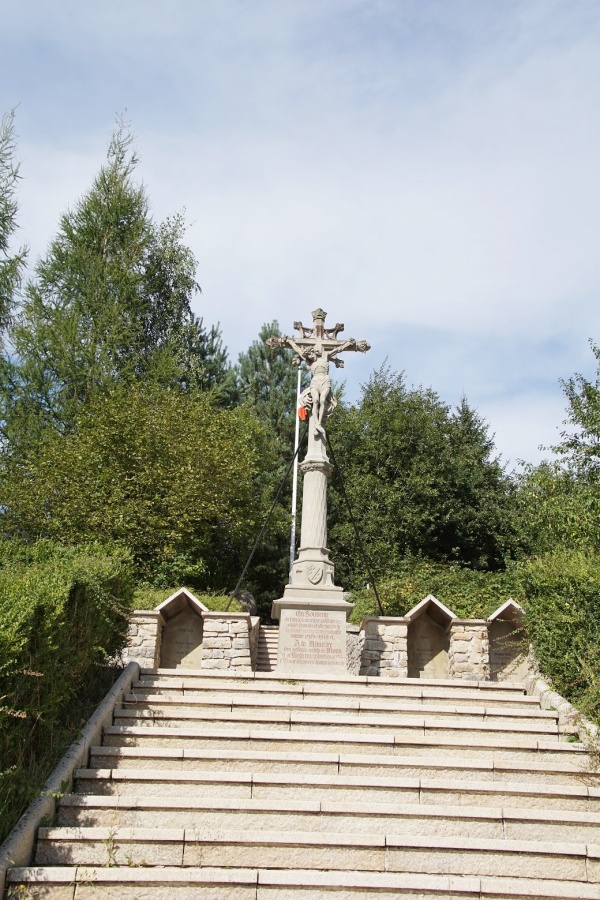 Photo Mooslargue - le monument aux morts