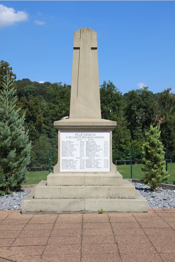 Photo Muespach - le monument aux morts