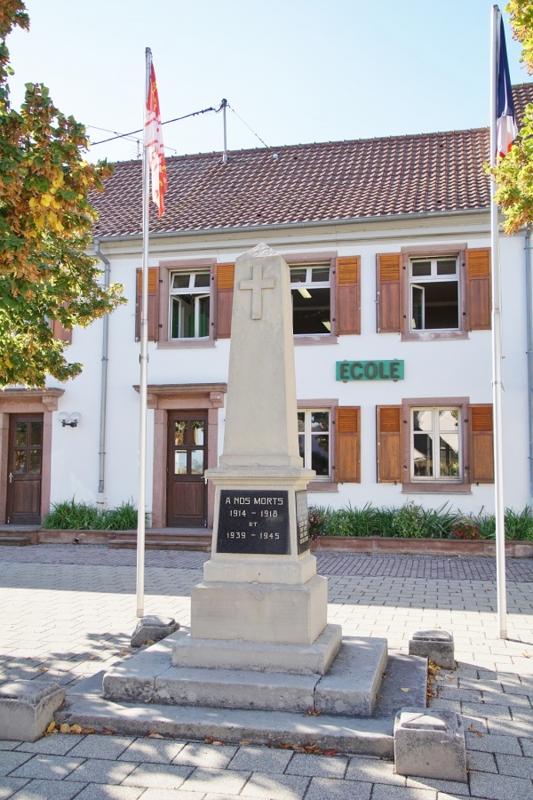 Photo Munwiller - le monument aux morts