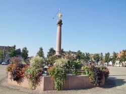 Photo paysage et monuments, Neuf-Brisach - la fontaine