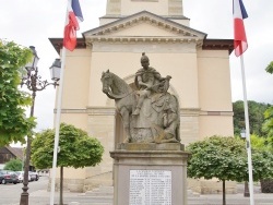 Photo paysage et monuments, Oltingue - le monument aux morts