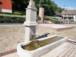 Photo paysage et monuments, Ueberstrass - la fontaine