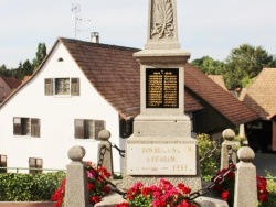 Photo paysage et monuments, Uffheim - le monument aux morts