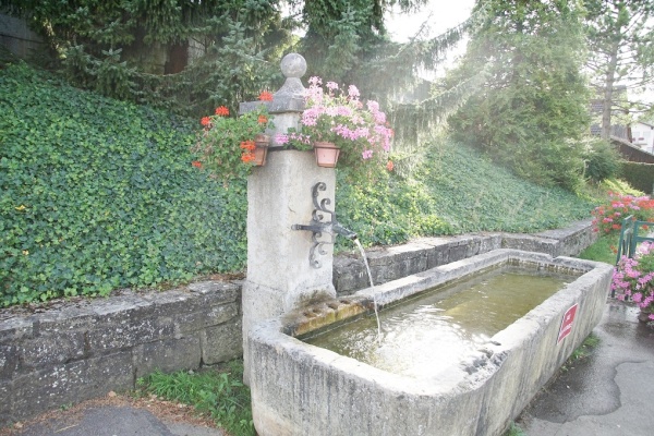 Photo Uffheim - la fontaine