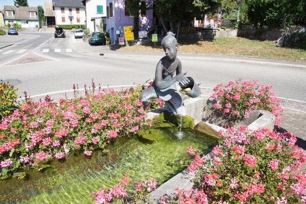 Photo Waldighofen - la fontaine