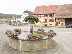 Photo paysage et monuments, Winkel - la fontaine
