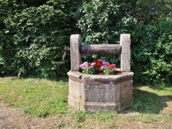 Photo paysage et monuments, La Basse-Vaivre - le puits