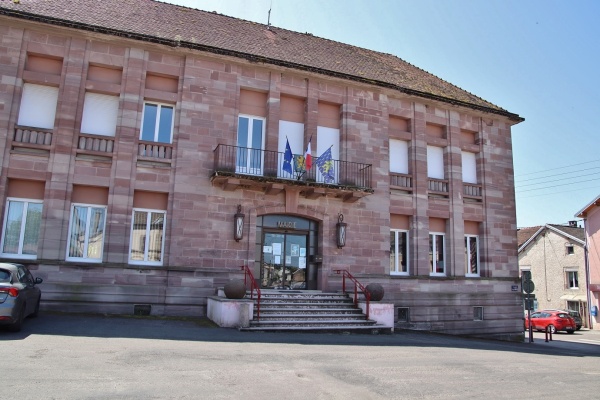 Photo Fontaine-lès-Luxeuil - la mairie