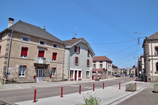 Photo Fontaine-lès-Luxeuil - le village