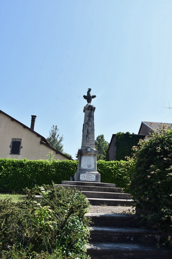 Photo Francalmont - le monument aux morts