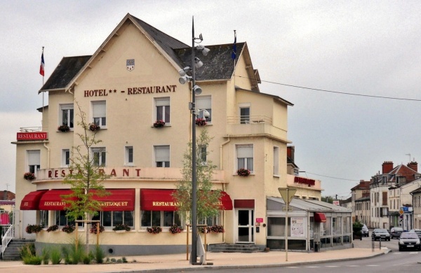 Gray.70-Hôtel-Restaurant;Au Mastroquet.