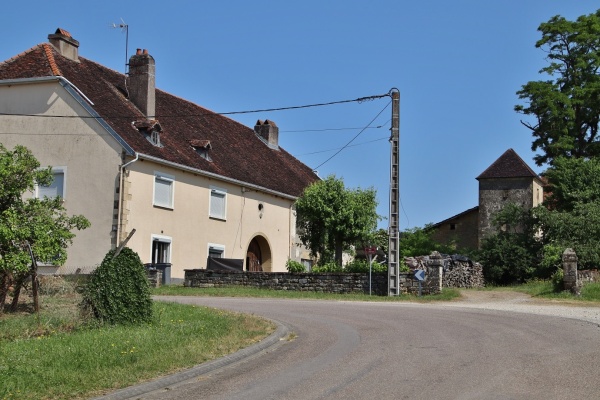 Photo Magny-lès-Jussey - le village