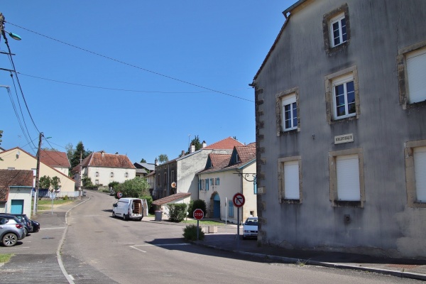 Photo Menoux - le village