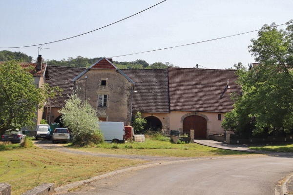 Photo Montureux-lès-Baulay - la commune