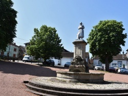 Photo paysage et monuments, Passavant-la-Rochère - la fontaine