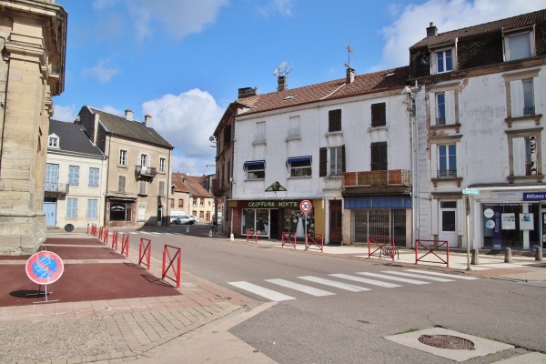 Photo Saint-Loup-sur-Semouse - la commune