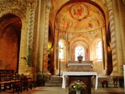 Photo paysage et monuments, Anzy-le-Duc - Interieure de L'église