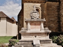 Photo paysage et monuments, Artaix - Monument-aux-Morts