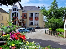 Photo paysage et monuments, Branges - Branges.71.Mairie