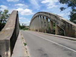 Photo paysage et monuments, Branges - Branges.71-Pont sur la Seille.