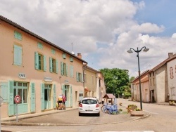 Photo paysage et monuments, Céron - La Commune