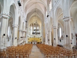 Photo paysage et monuments, La Chapelle-de-Guinchay - église Notre Dame