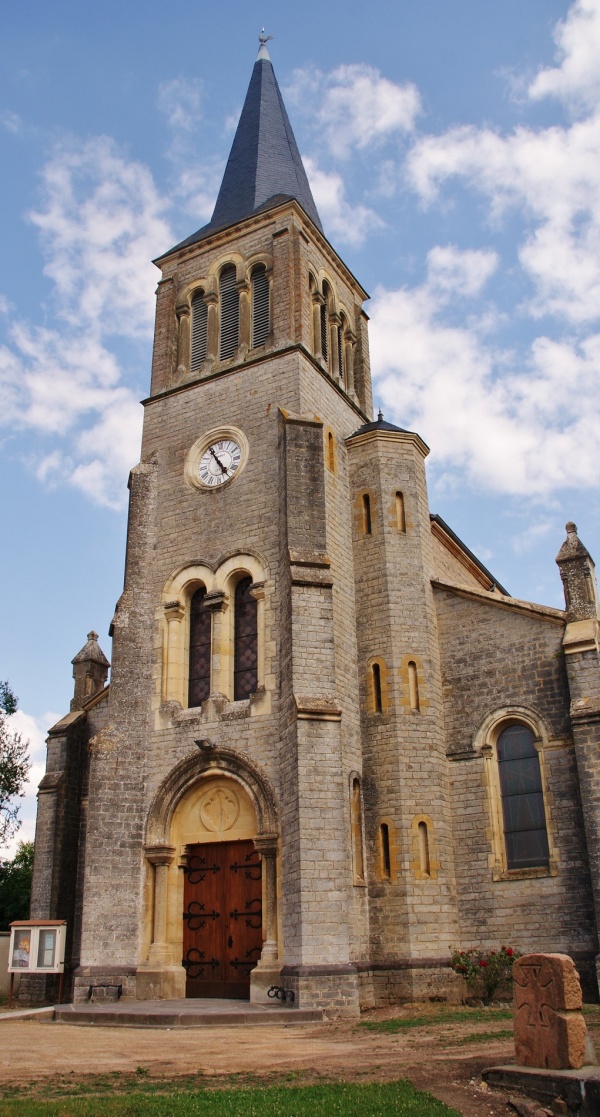 Photo Chenay-le-Châtel - L'église