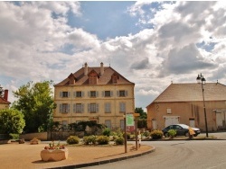 Photo paysage et monuments, Chenay-le-Châtel - La Commune