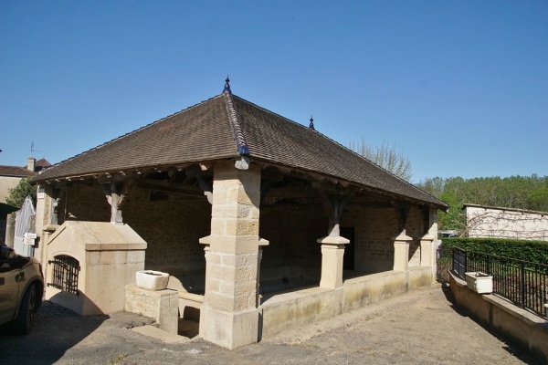 Photo Davayé - le Lavoir