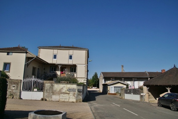 Photo Davayé - le Village