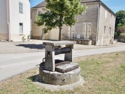 Photo paysage et monuments, Demigny - le puits