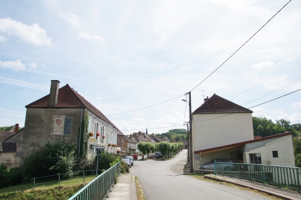 Photo Dennevy - le village
