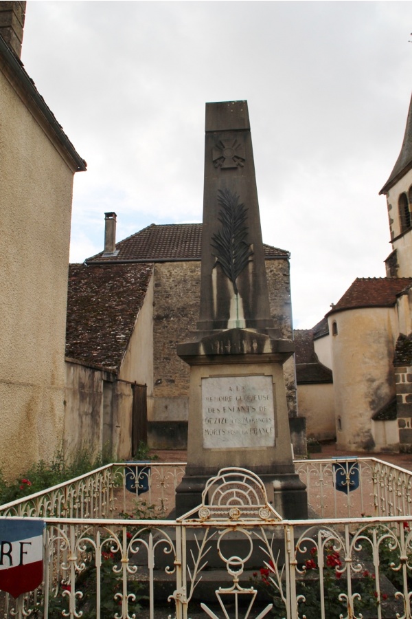 Photo Dezize-lès-Maranges - le monument aux morts