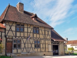 Photo paysage et monuments, Flacey-en-Bresse - Mairie de Flacey-en-bresse.71