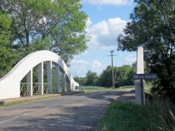 Photo paysage et monuments, Frangy-en-Bresse - Frangy-Pont sur la Seille