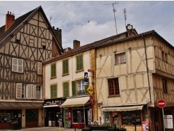 Photo paysage et monuments, Marcigny - Le Village