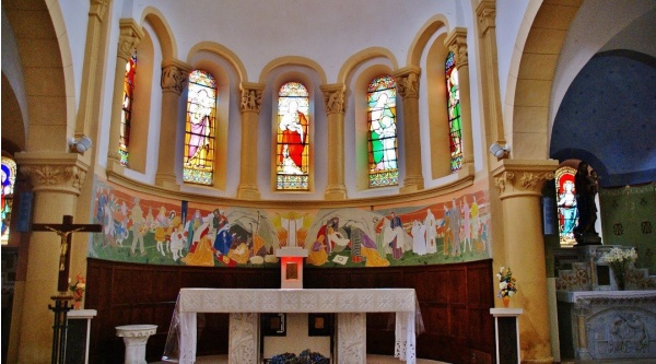Photo Melay - Interieure de L'église