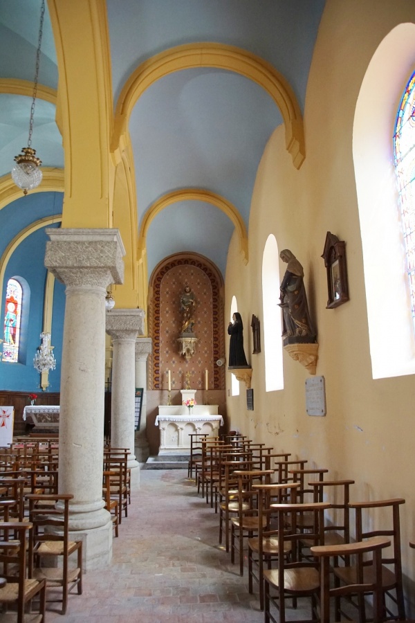 Photo Paris-l'Hôpital - église St marc