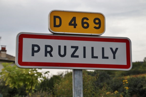 Photo Pruzilly - pruzilly (71570)