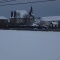 Roussillon et son bourg sous la neige, le clocher de l'église St Jean Baptiste