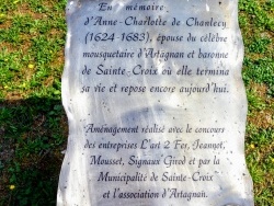 Photo paysage et monuments, Sainte-Croix - Sainte-Croix-en-Bresse. 71. Hommage à madame D'Artagnan d3