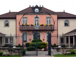 Photo paysage et monuments, Saint-Germain-du-Bois - Saint Germain du bois.71.Mairie.Novembre 2014.