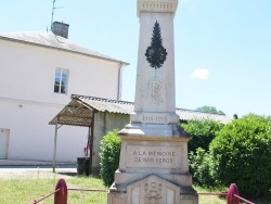 Photo paysage et monuments, Saint-Loup-Géanges - le monument aux morts