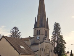 Photo paysage et monuments, Savigny-en-Revermont - Eglise de Savigny-en-Revermont.