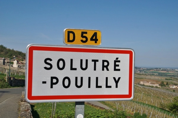 Photo Solutré-Pouilly - solutré pouilly (71960)