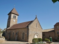 Photo paysage et monuments, Solutré-Pouilly - église Saint Pierre