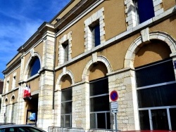 Photo paysage et monuments, Verdun-sur-le-Doubs - Verdun sur le Doubs.71.Mairie.